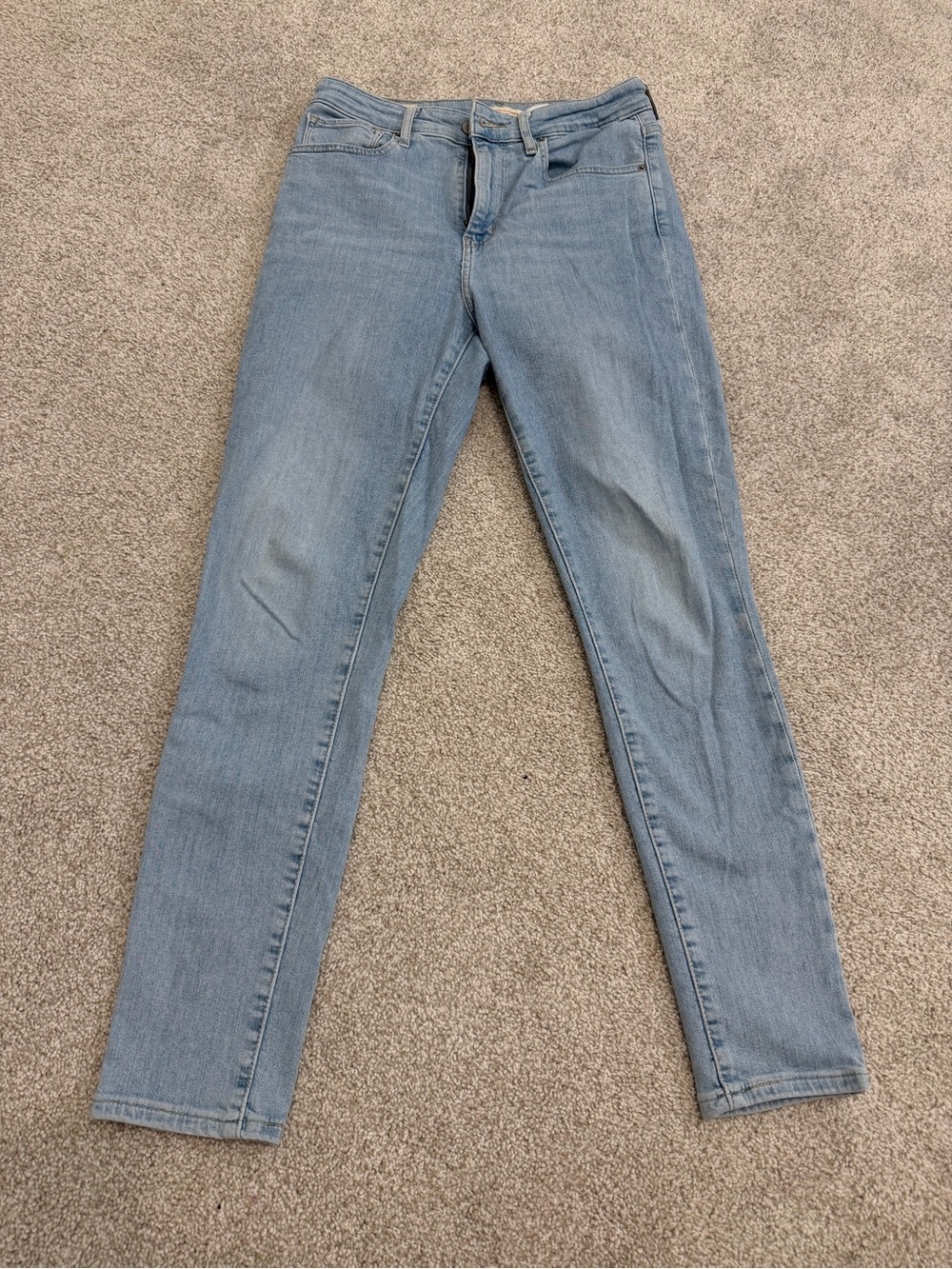 Levi's Women's Light Blue Skinny Jeans - Classic Five-Pocket